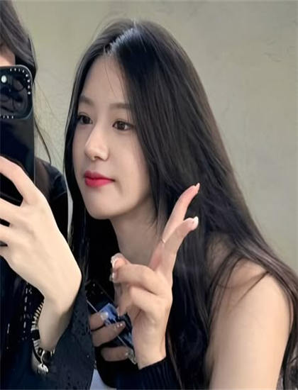 在线视频国产欧美另类_三个女人搞一个男人的心理